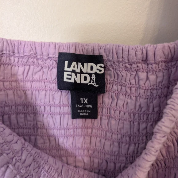 Lands' End Lavender Smocked Dress 100% Cotton With Pockets - Picture 2 of 3